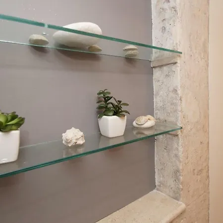 Solis Apartment